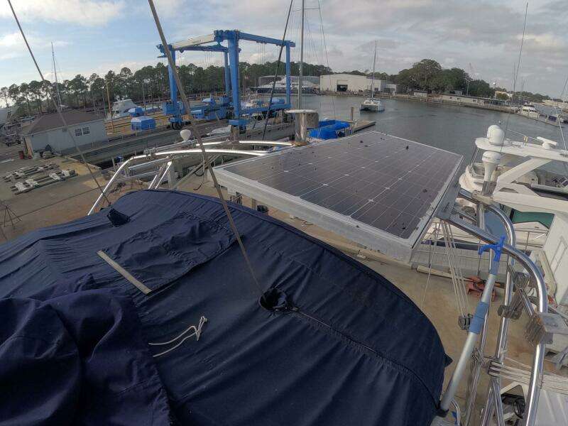 2005 Island Packet 370