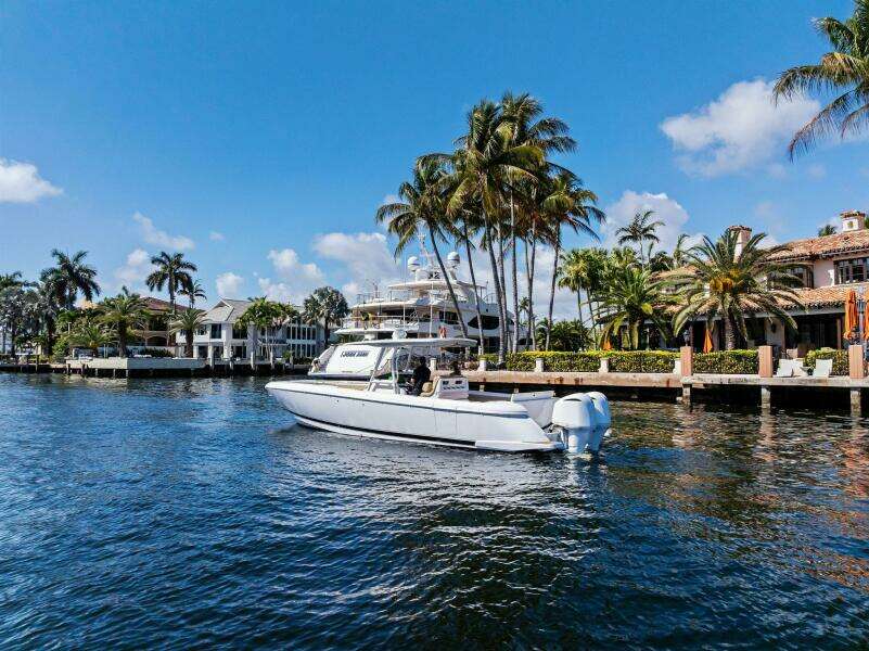 2019 Intrepid 345 Nomad FE