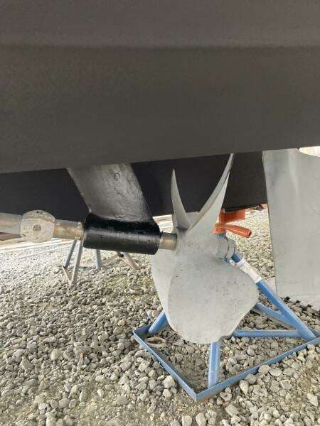 2006 Chaparral 330 signature