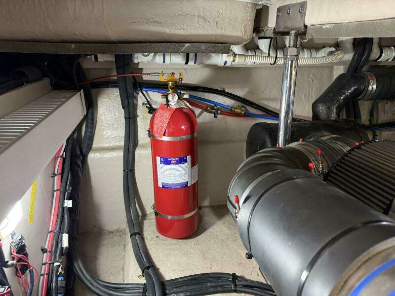 2017 Sea Ray 400 Sundancer