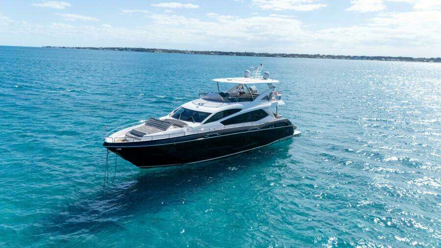 2016 Sunseeker 75 Yacht