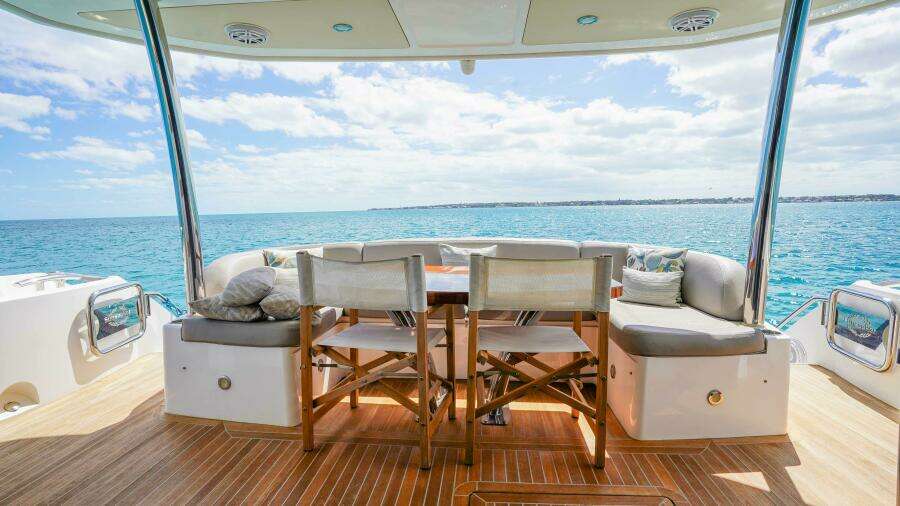 2016 Sunseeker 75 Yacht