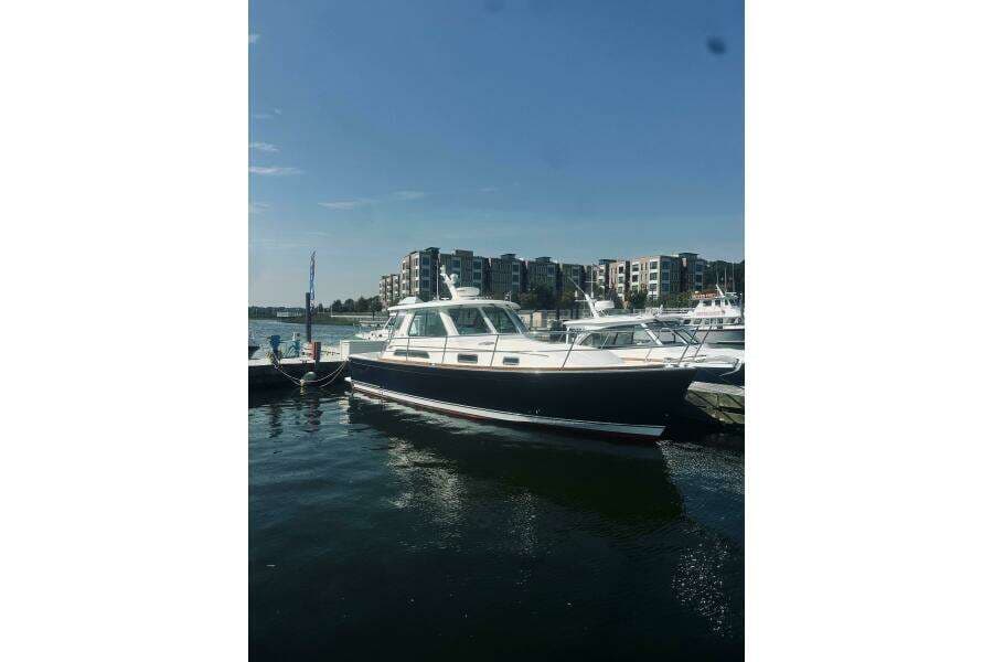 2007 Sabre 34 Express