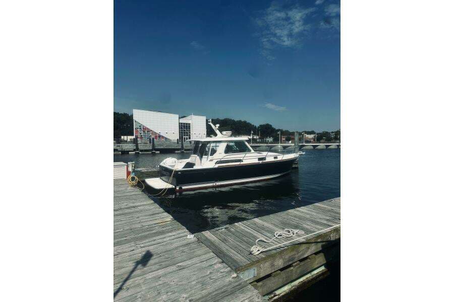 2007 Sabre 34 Express