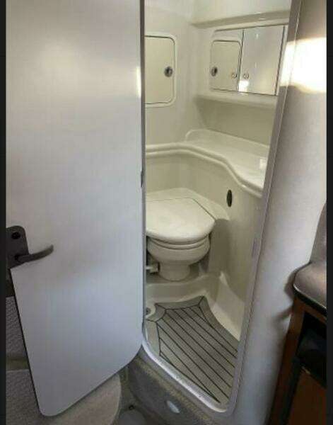 2006 Sea Ray 320 Sundancer