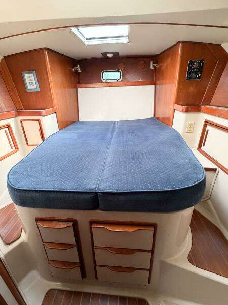 1989 Irwin 43 Mark III