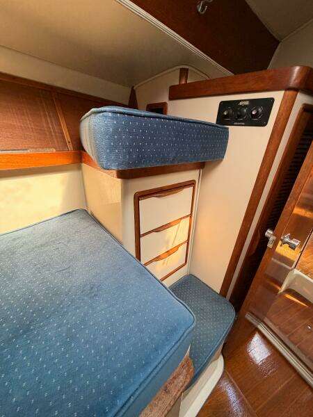 1989 Irwin 43 Mark III