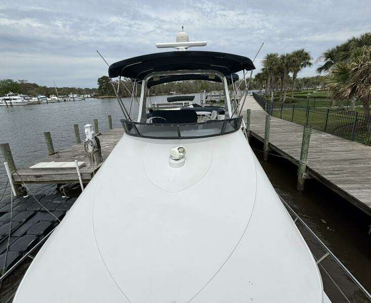 2007 Bluewater 5200