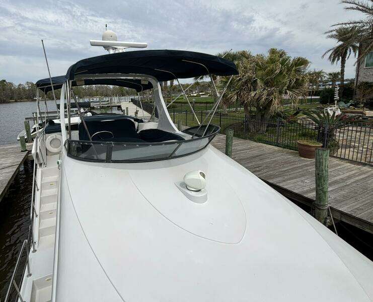 2007 Bluewater 5200