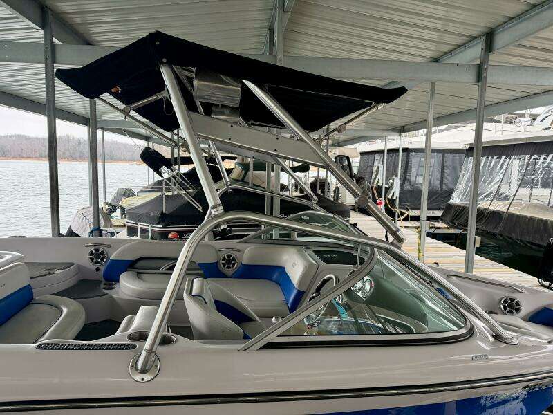 2006 Correct Craft Air Nautique SV-211 Team Edition
