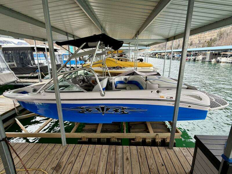 2006 Correct Craft Air Nautique SV-211 Team Edition