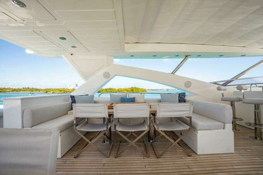 2011 Sunseeker 34 Metre Yacht