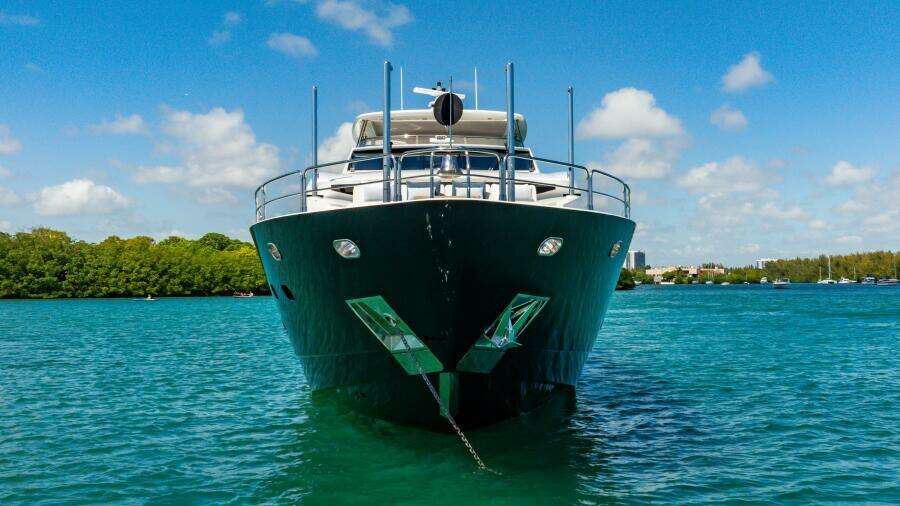 2011 Sunseeker 34 Metre Yacht