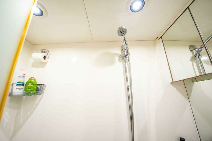 2011 Sunseeker 34 Metre Yacht