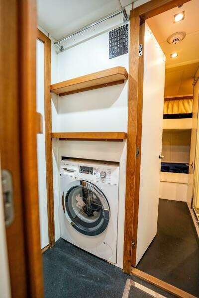 2011 Sunseeker 34 Metre Yacht