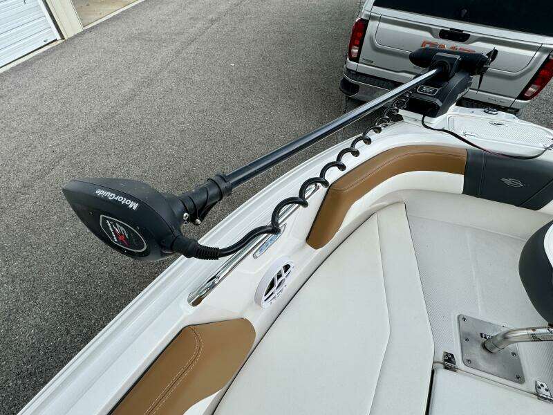 2023 Chaparral 21 SSi Ski & Fish