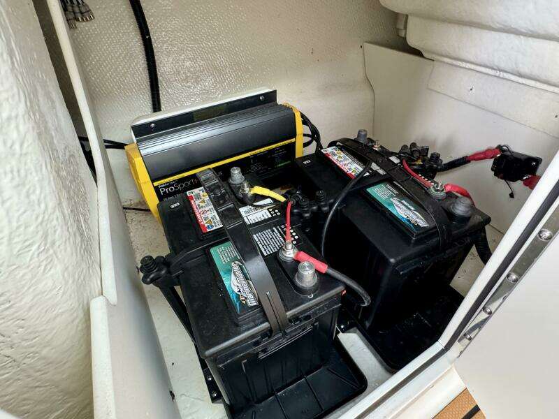 2023 Chaparral 21 SSi Ski & Fish