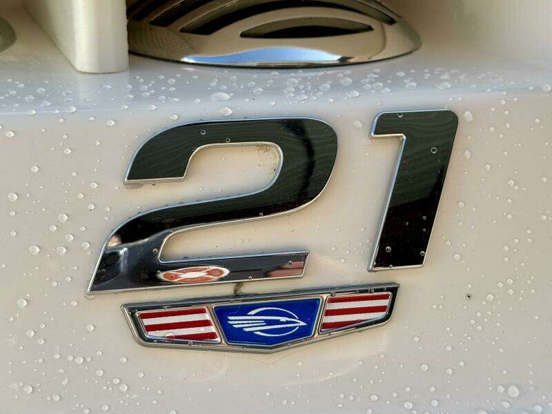 2023 Chaparral 21 SSi Ski & Fish