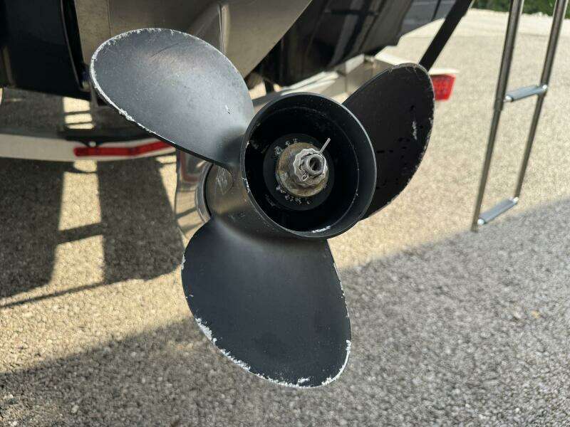 2023 Chaparral 21 SSi Ski & Fish