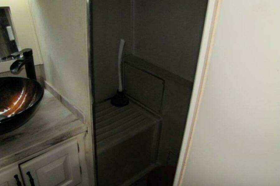 1973 Chris-Craft 55 Commander