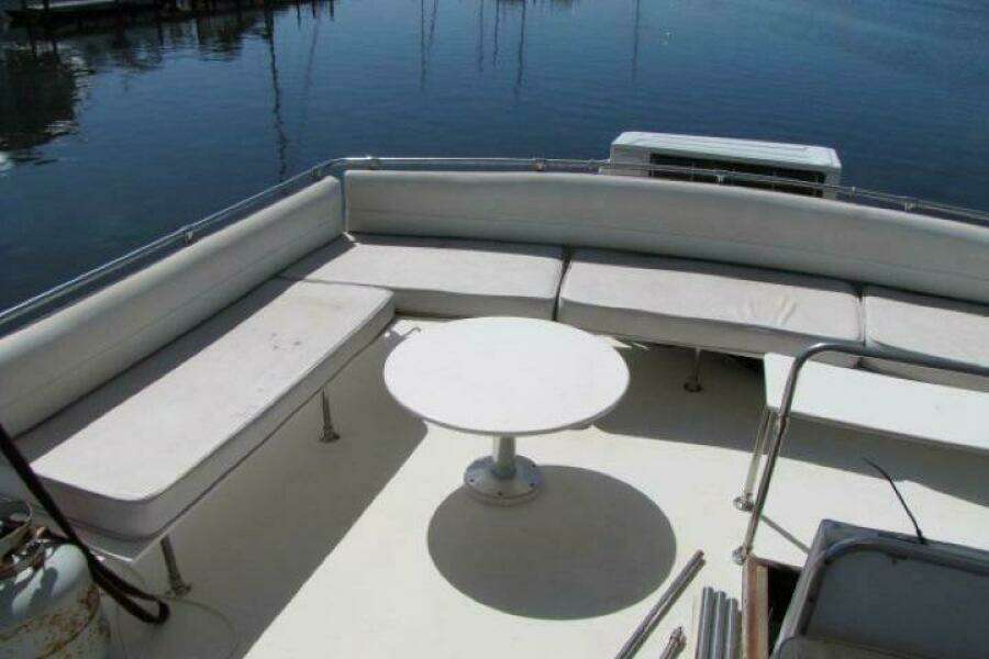1973 Chris-Craft 55 Commander
