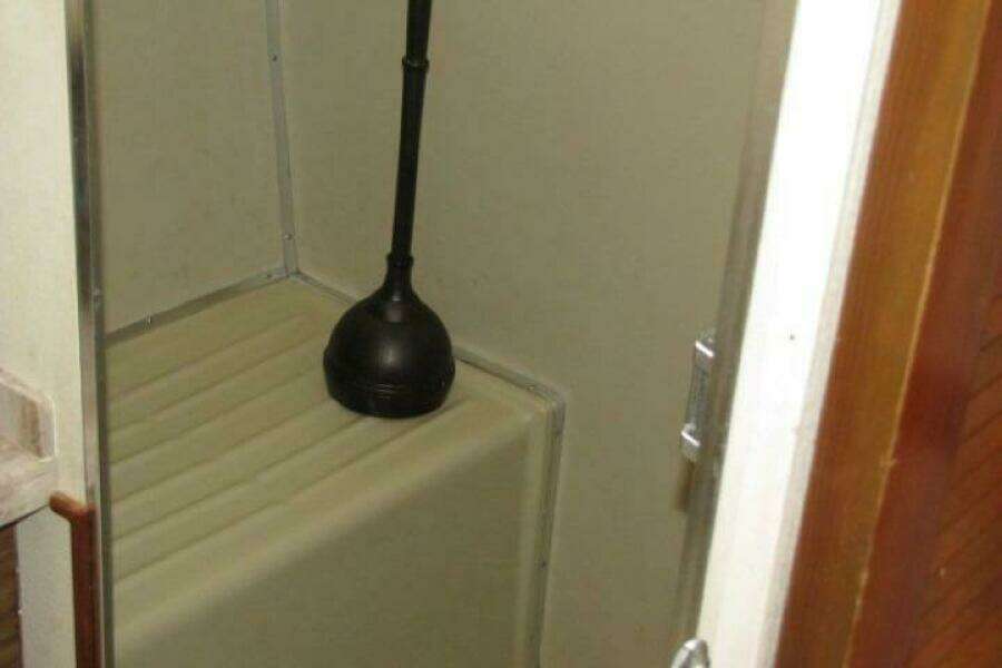 1973 Chris-Craft 55 Commander