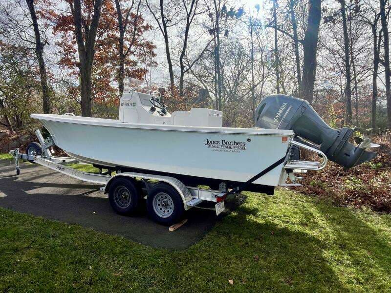 2023 Jones Brothers Cape Fisherman 20