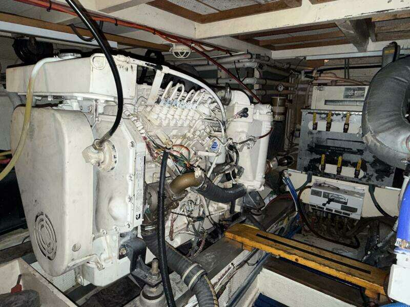 1991 Grand Banks 42 Classic