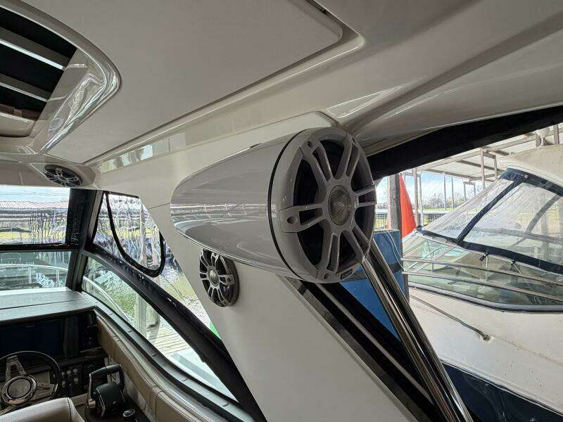 2023 Sea Ray Sundancer 320