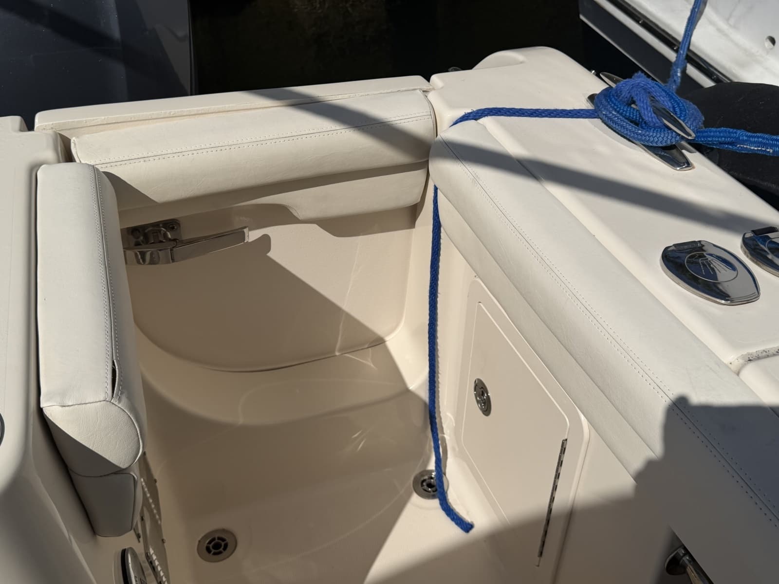 2018 Grady-White Freedom 335