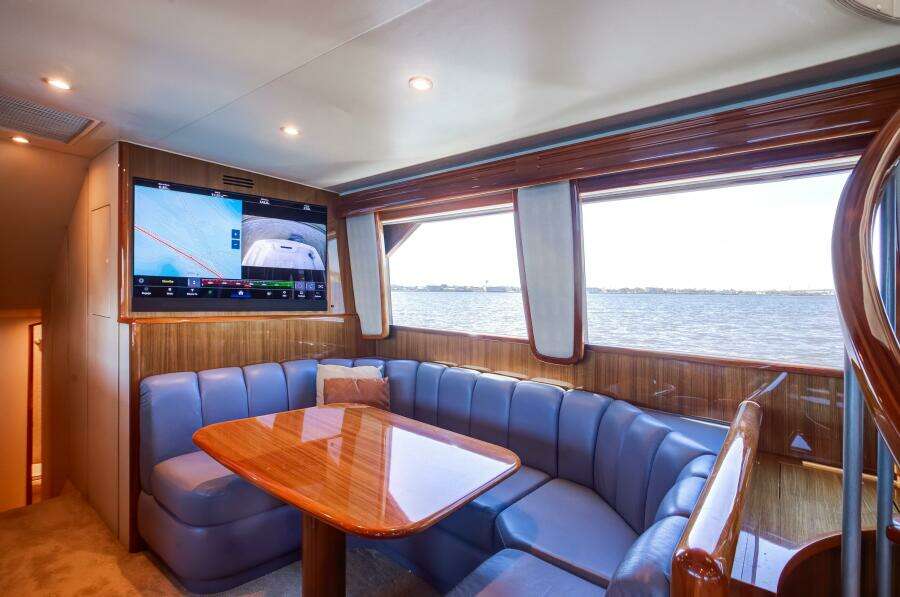 Viking 64 - High Life -