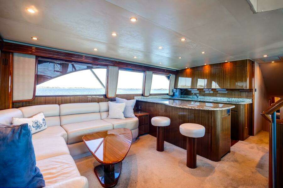 Viking 64 - High Life -
