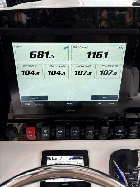 2022 Sea Hunt Ultra 275 SE