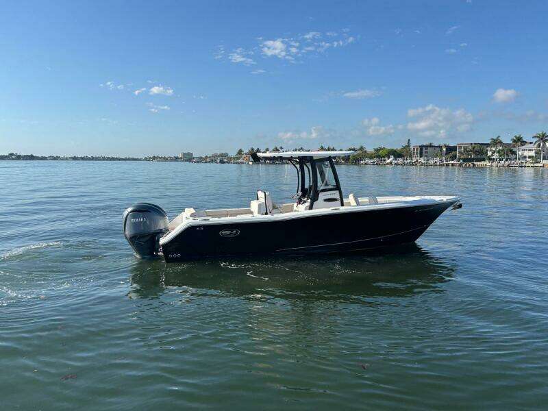 2022 Sea Hunt Ultra 275 SE