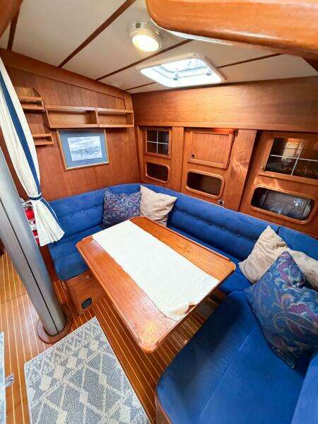 1986 Nauticat 40 Cutter Ketch Pilothouse