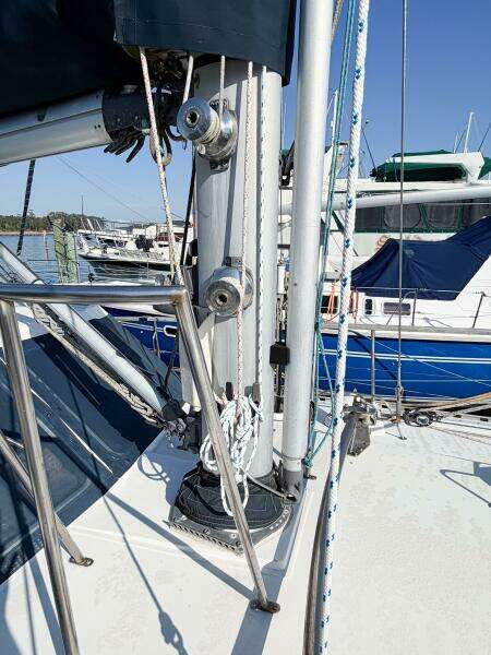 1986 Nauticat 40 Cutter Ketch Pilothouse