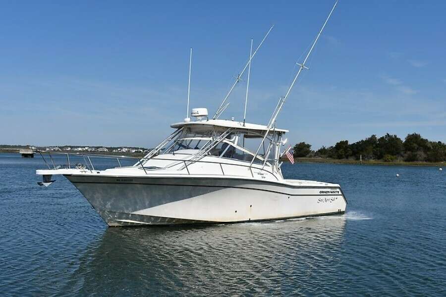 2006 Grady-White 330 Express