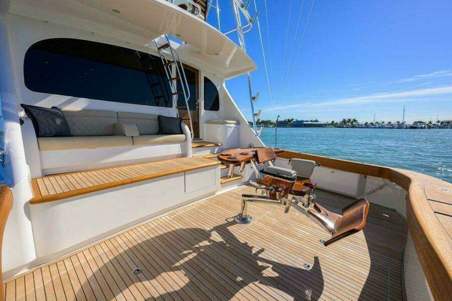 Viking 72 Knot Again - Cockpit