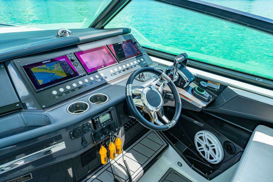 2023 Monterey 385 SS