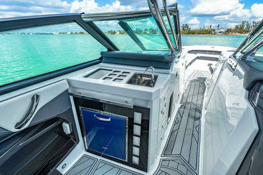 2023 Monterey 385 SS