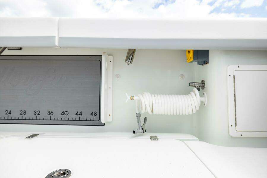 2014 Yellowfin 32 Offshore