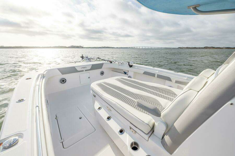 2024 Invincible 35’ Catamaran