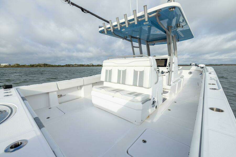 2024 Invincible 35’ Catamaran