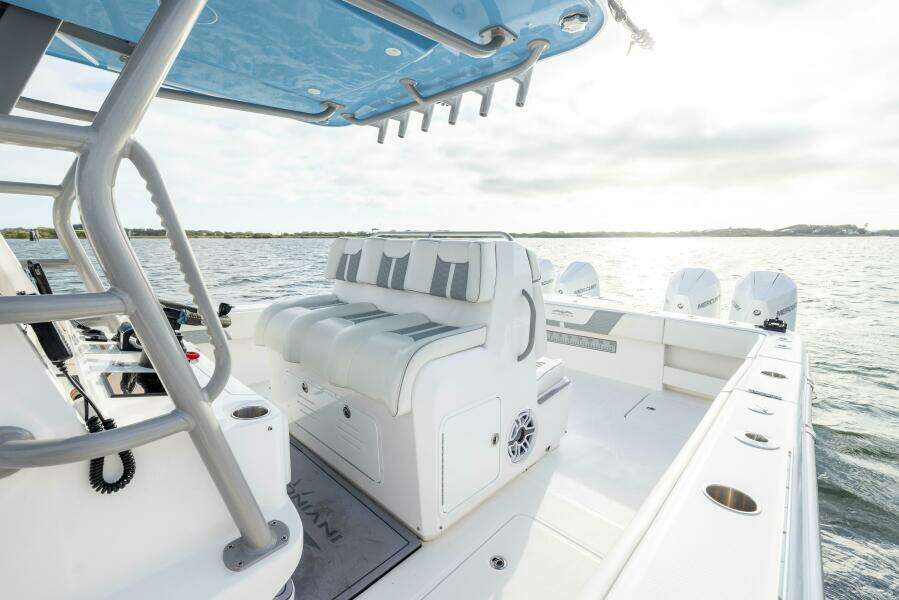 2024 Invincible 35’ Catamaran