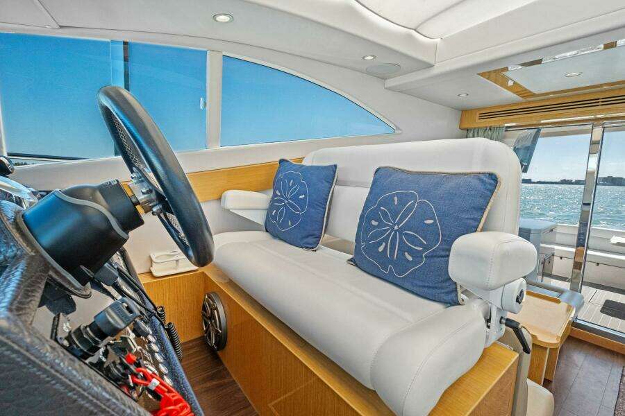 2018 Outboard Express Catamaran 47