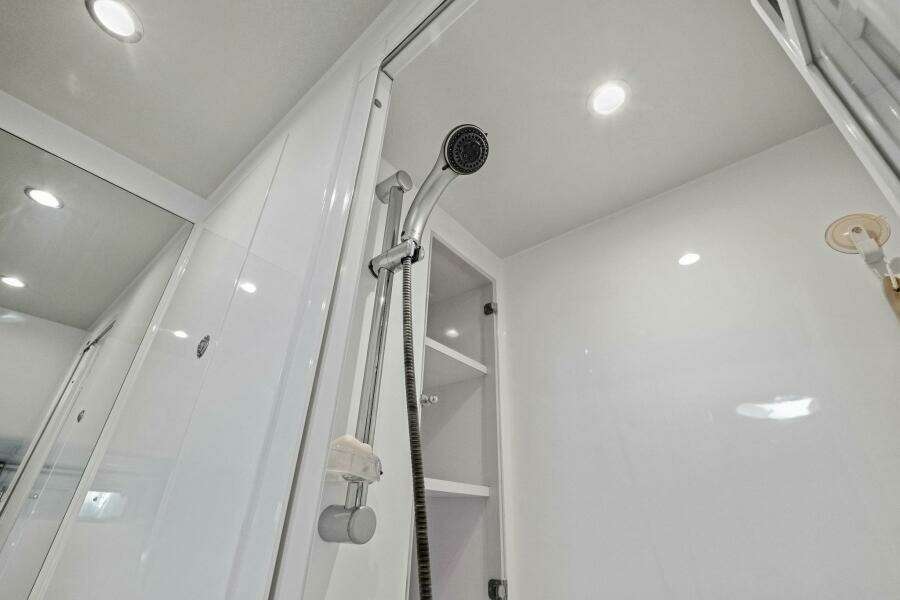 2018 Outboard Express Catamaran 47