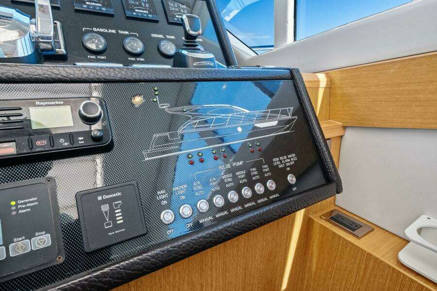 2018 Outboard Express Catamaran 47