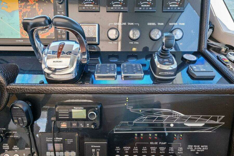 2018 Outboard Express Catamaran 47