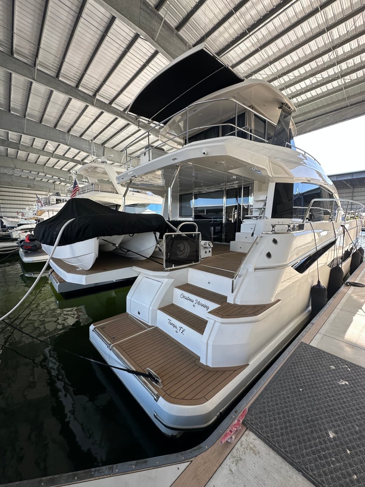 2024 Aquila 54 Yacht