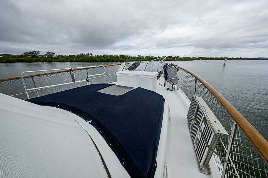 1985 Gulfstar 44 Motor Yacht